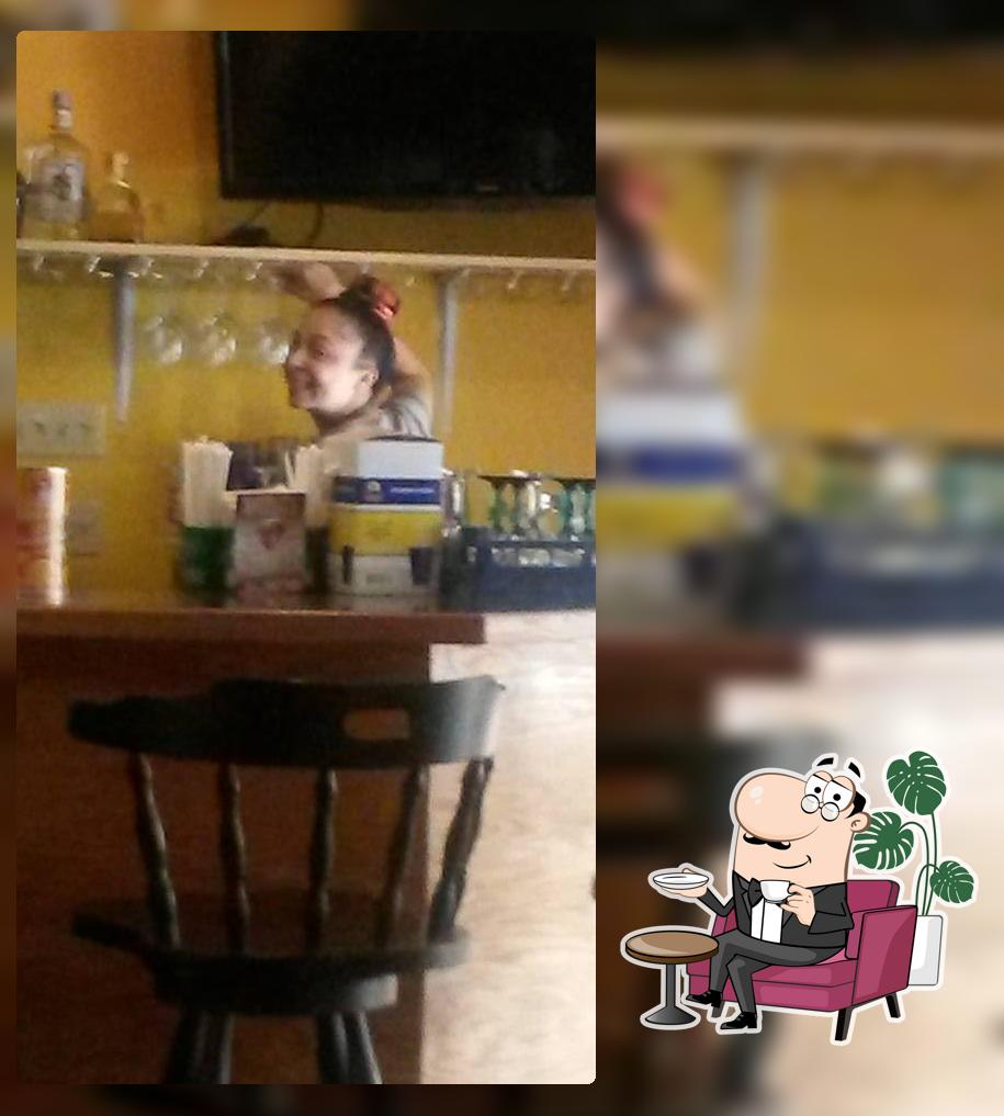 Max Pizza & Grinder Shop