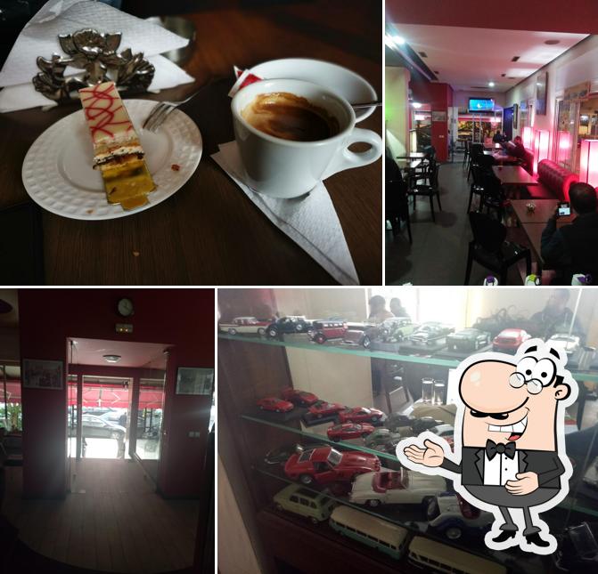 Cafe flamingo