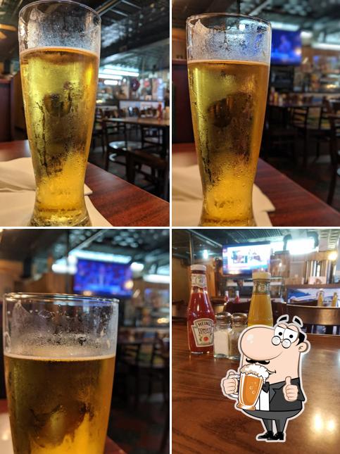 Rooster's Pub
