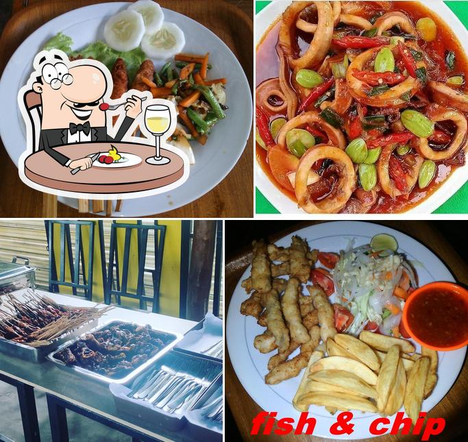 RM, Lalapan santai AYAM BAKAR TALIWANG,
