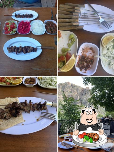 Erzurum Sofrası Cağ Kebap
