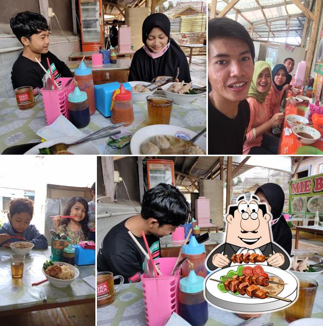 MIE PELANGI