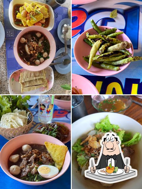 ชินบุตร ส้มตำ ก๋วยเตี๋ยวเรือ