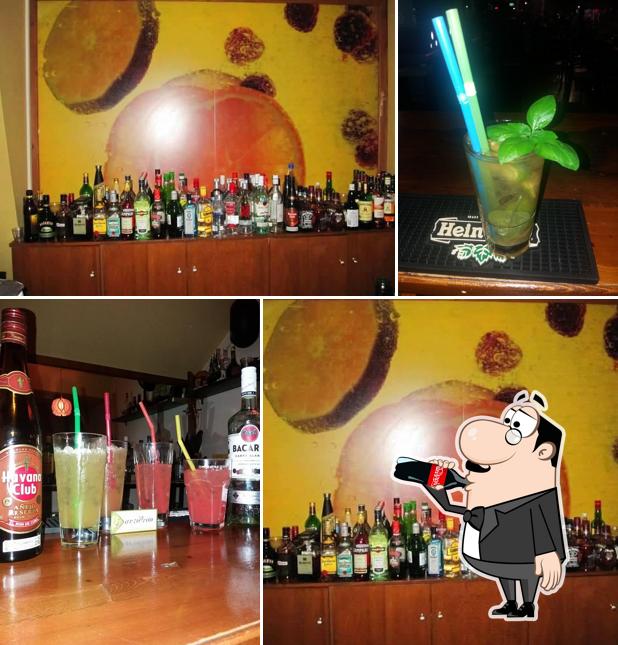 Antithesi Cafe