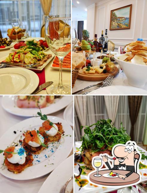 Адмирал Холл