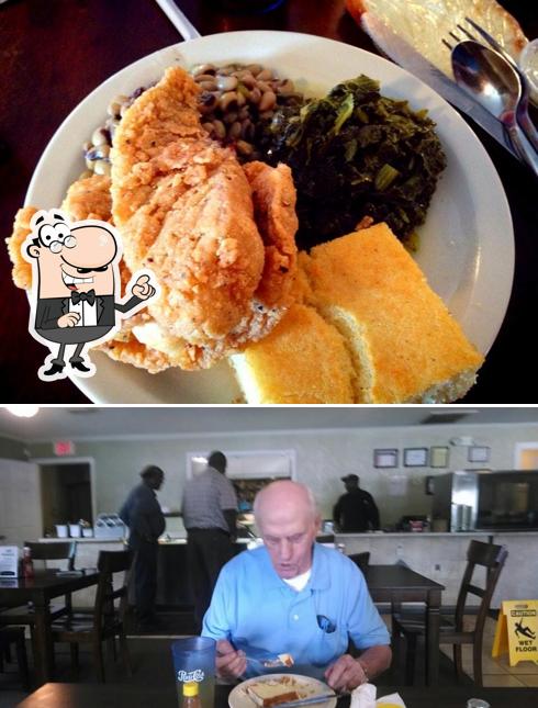 Cutts Restaurant and Produce