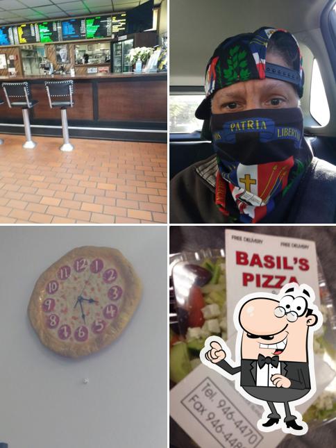 Basil's Pizza