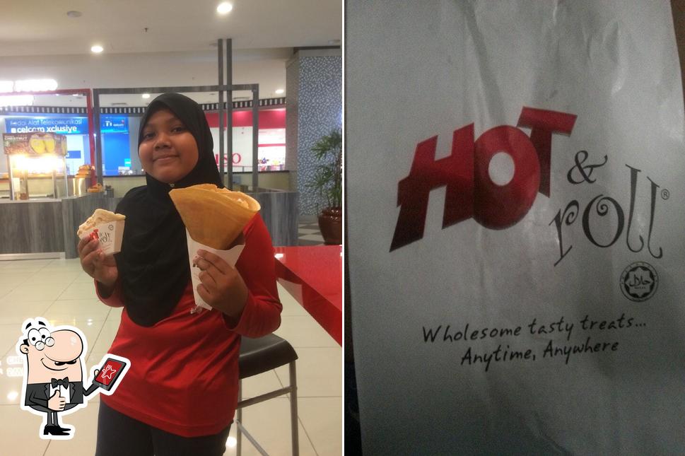 HOT & roll
