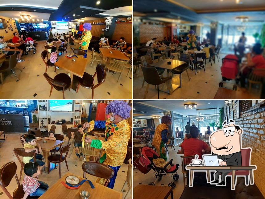 Azur coffee lounge