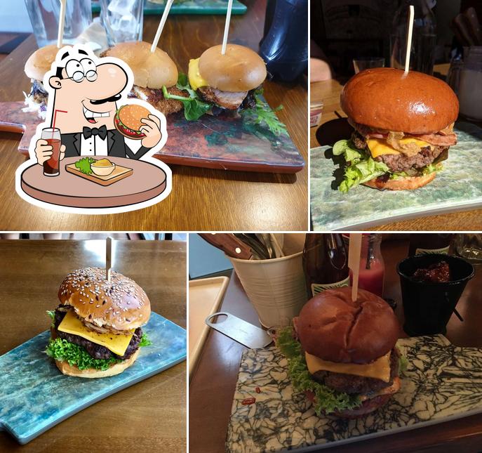 8 Napkins Burger