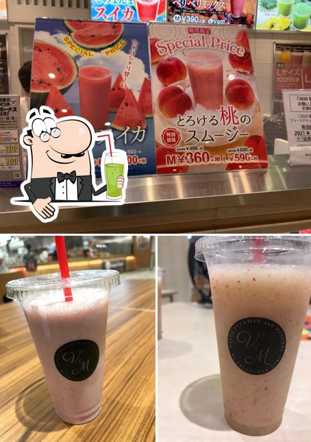V²&M by Fruits Bar AOKI イオンモール四條畷店