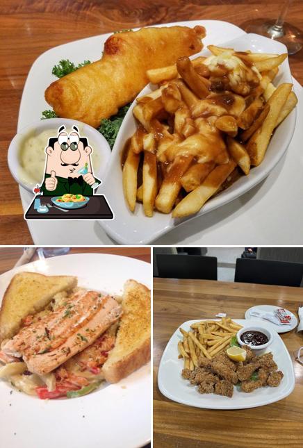 Refuel Bar Restaurant and Lounge