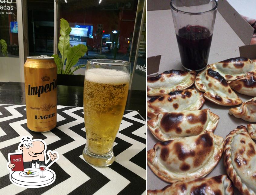 El Club De Las Empanadas