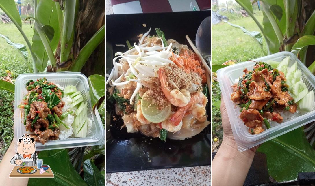 ร้านยายนวย ก๋วยเตี๋ยว ส้มตำ อาหารตามสั่ง
