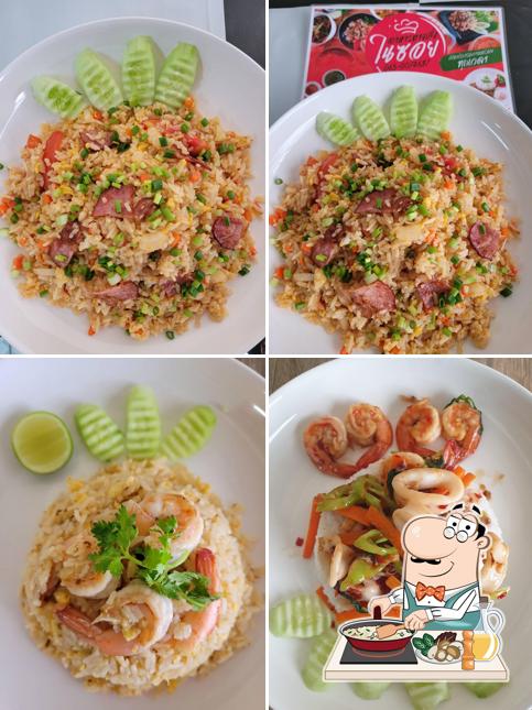 ร้านอาหารตามสั่งในซอย