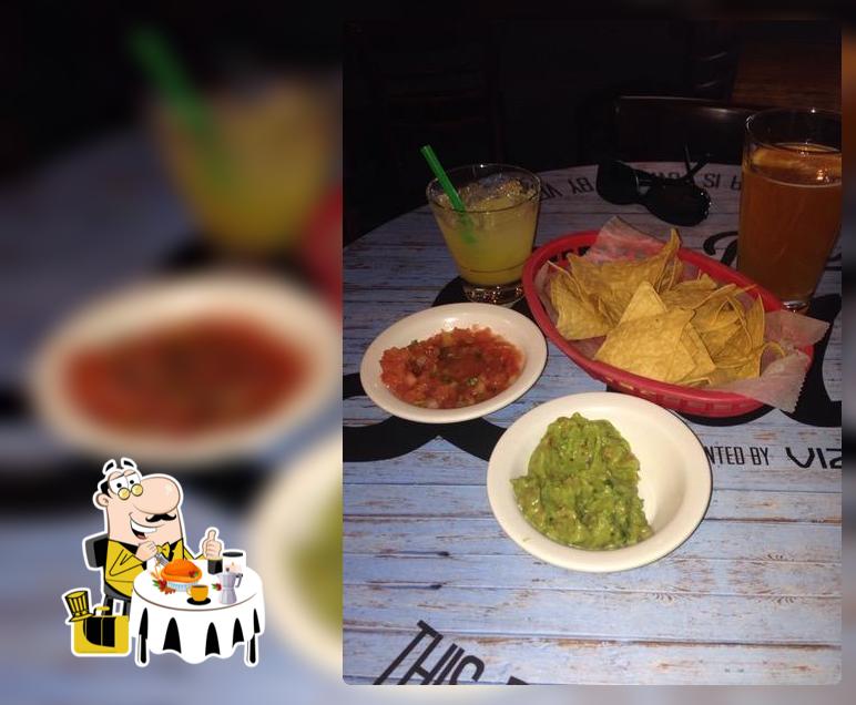 Wahoo's Fish Tacos