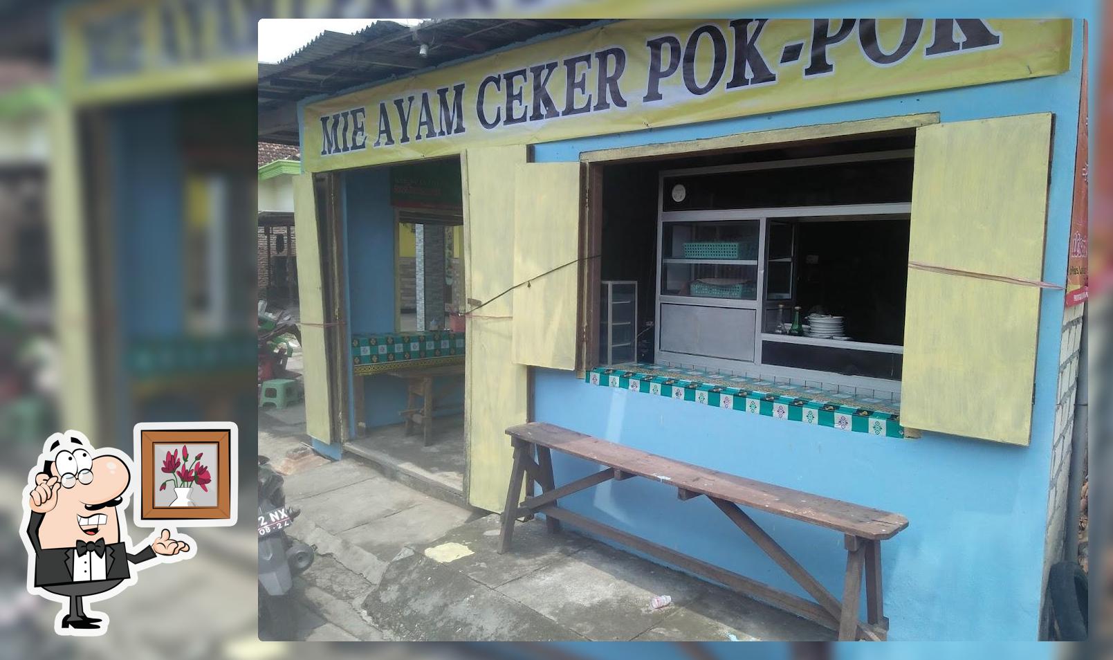 Mie ayam ceker pok pok