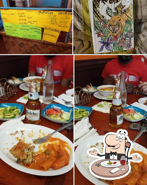 Minina'S Cafe Boston