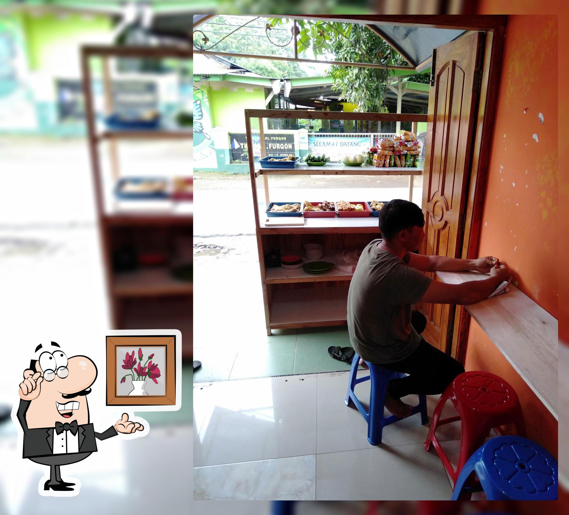 Warung Nasi Pecel Ayam Dll
