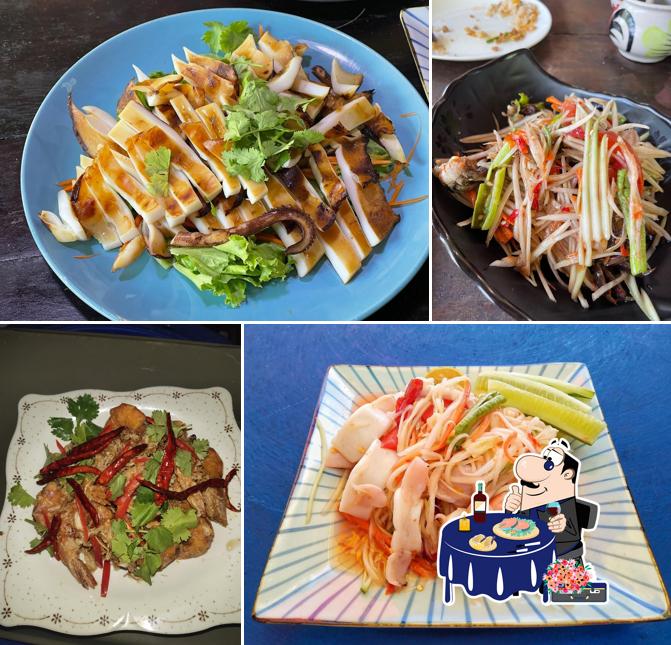 Krua Tonhom Restaurant