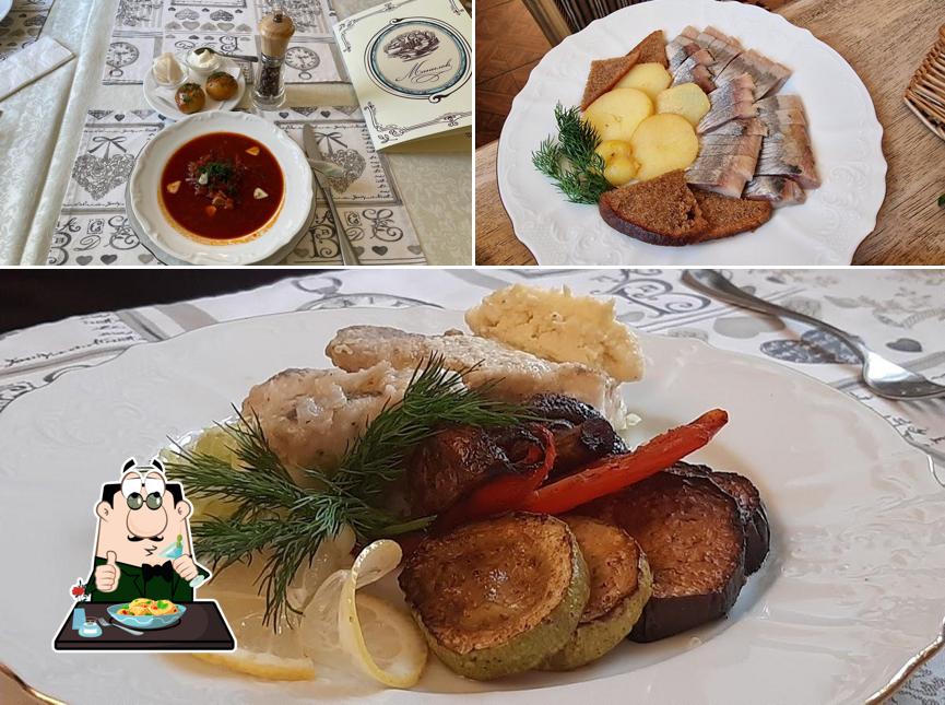 Блюда в "Манилове"