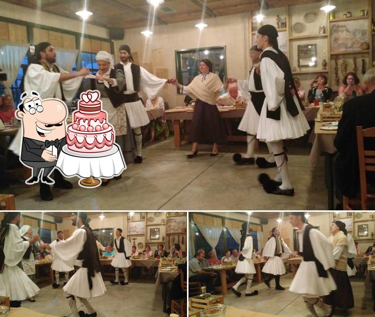Paradosiaki taverna argyrhs