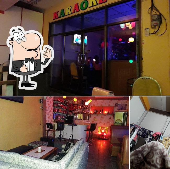 ร้าน ไข่หิน