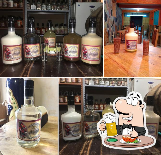 Mezcaleria "Los Güeros"
