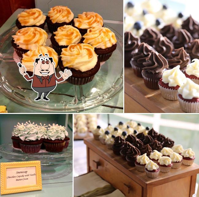 Snowflake Cupcake Cafe