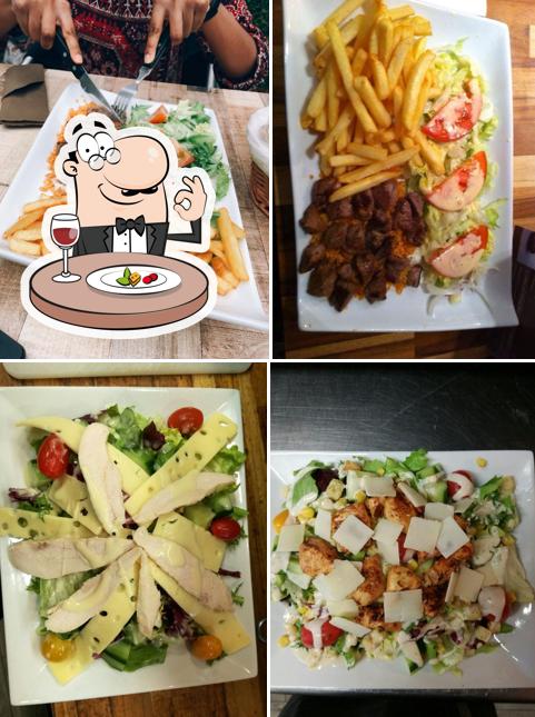 Dely's Food Store