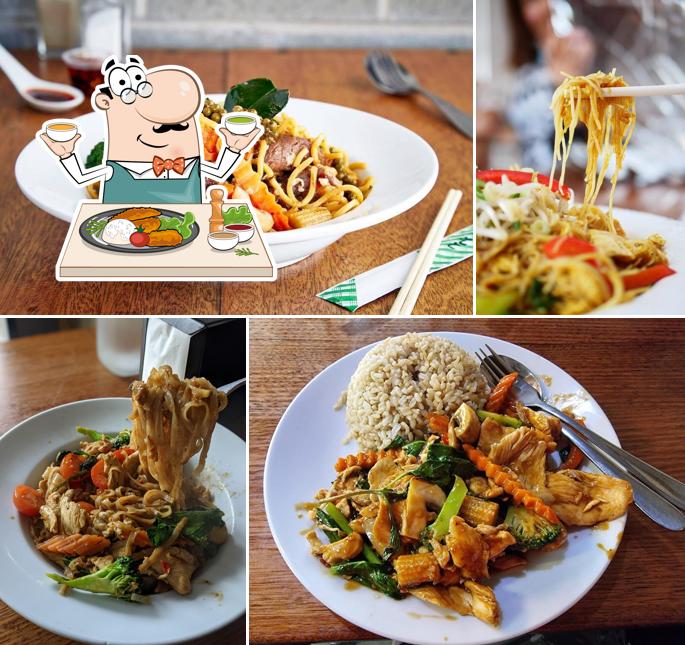 Noodle Inn Asian Fusion