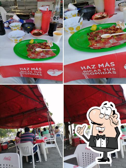 AY JALISCO tacos de barbacoa