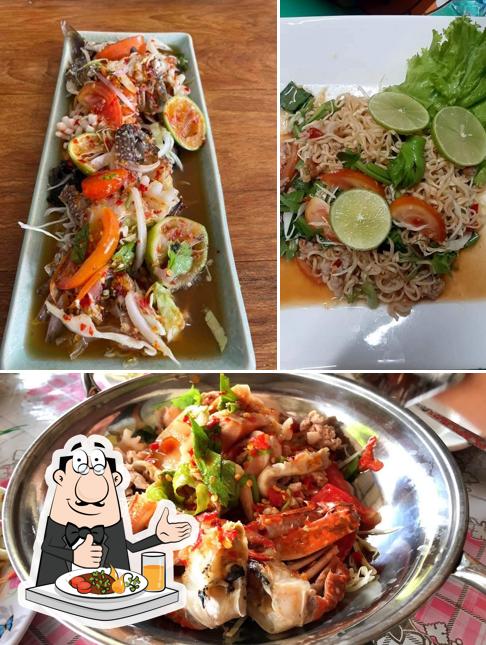 ร้านยำแซ่บซี๊ส