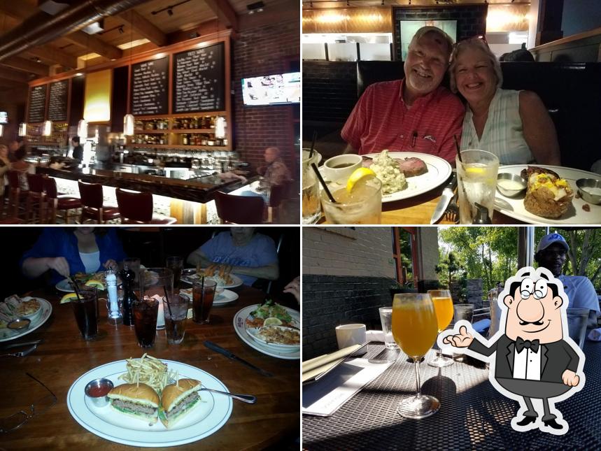 J. Alexander's Restaurant