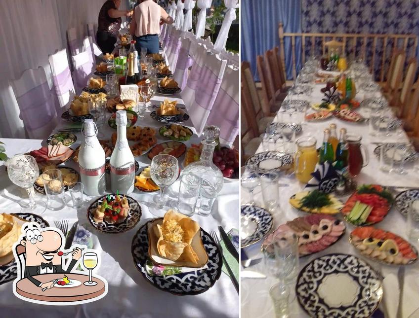 Еда в "Восточной кухне"