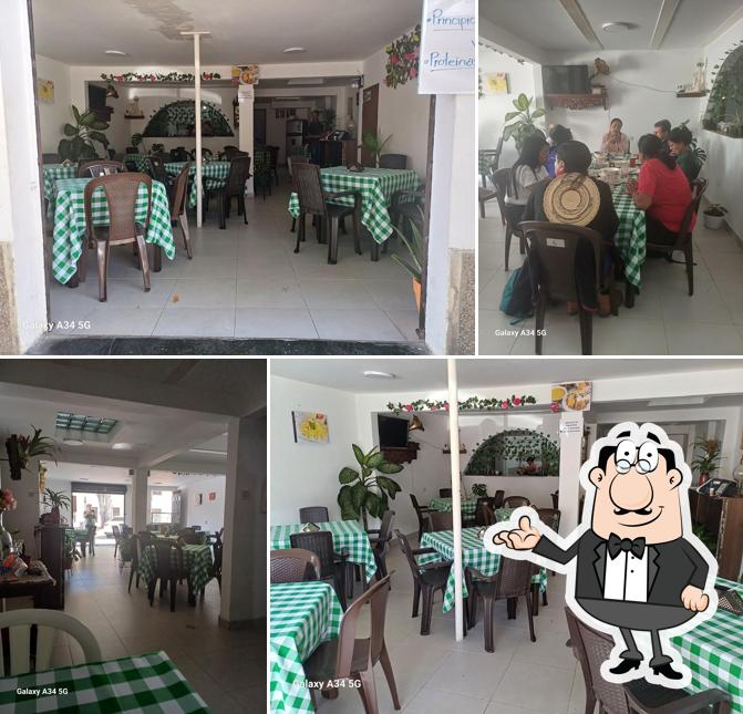 Restaurante Sazón a la antigüita