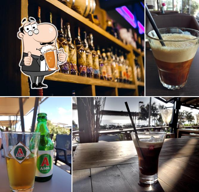 Destino Cafe Cocktail Bar