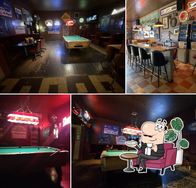 Tony's Tavern
