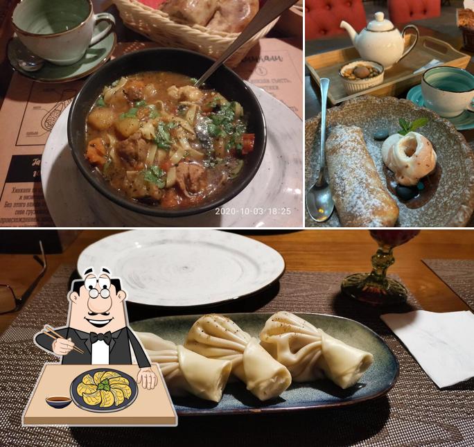 Гёдза в "Хинкали Паб"