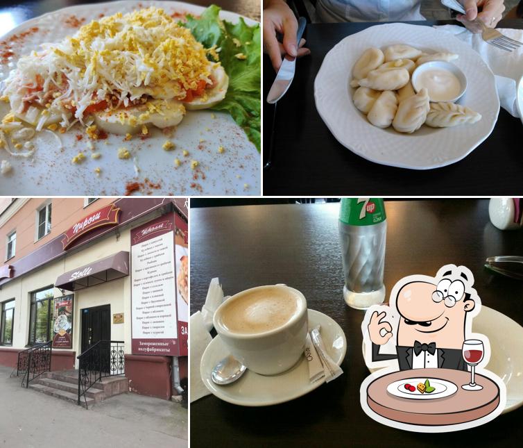 Еда в "Кафе-пироговой Штолле"