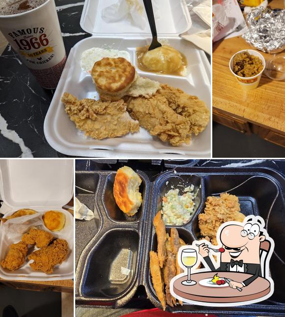Lee's Famous Recipe Chicken