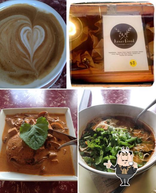 Red Cafe Bega