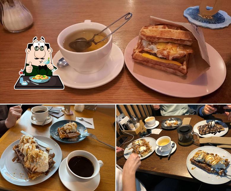 Блюда в "Кофе и Вафли"