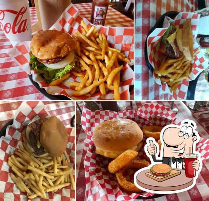 Danna’s BBQ and Burger Shop