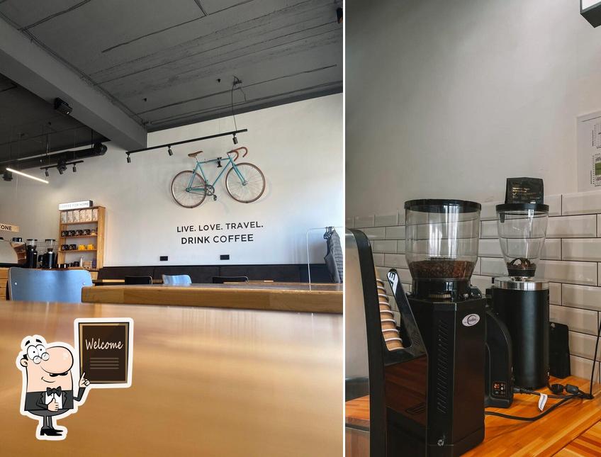 Здесь можно посмотреть изображение кафе "Small Talk Coffee"