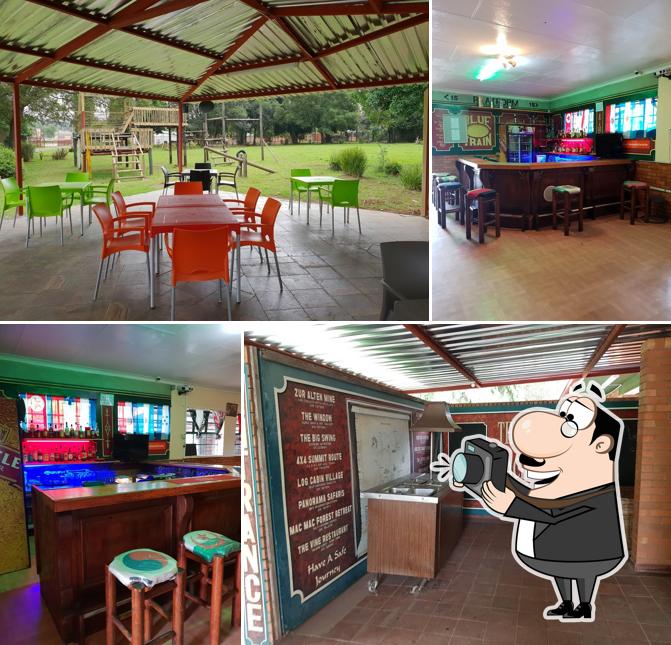 Loco Inn Pub & Grill - Coachman Village