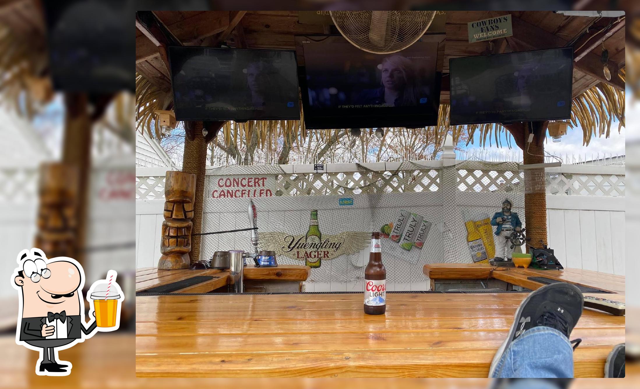 Gigs Tiki Bar