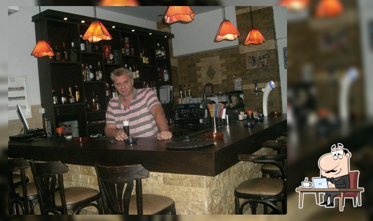 Kafe Plateia