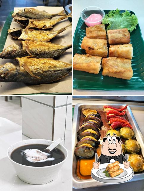 THONG WAI RESTAURANT (童味小食館)