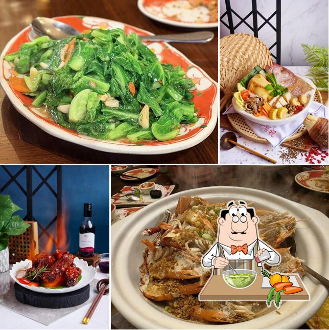 YuCun Claypot Curry Fish Head